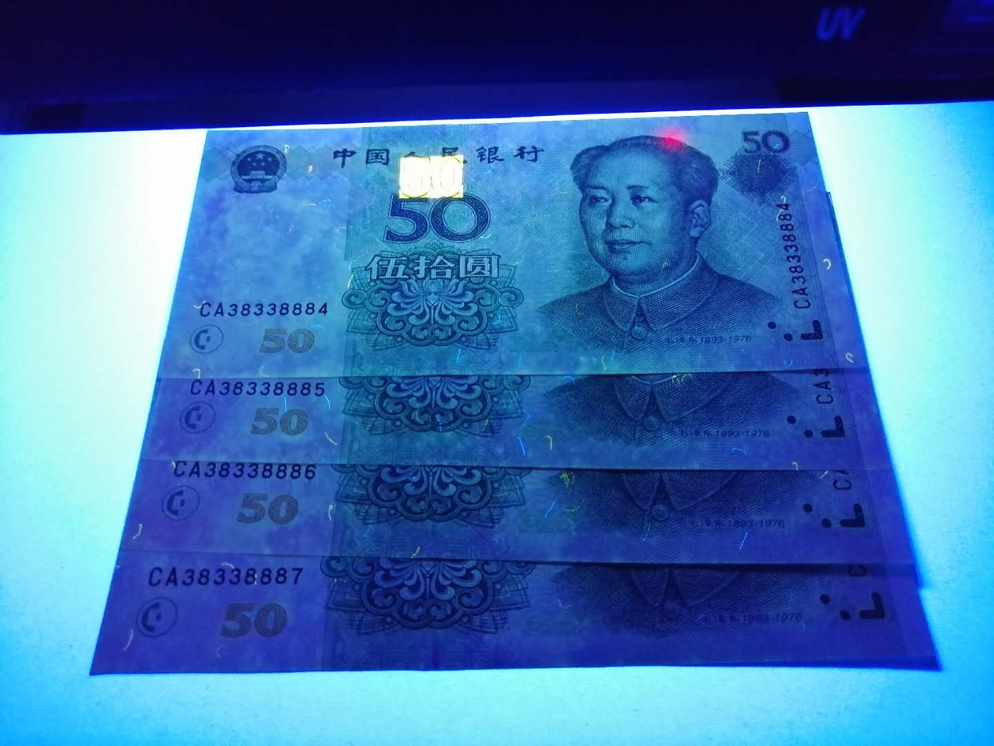 dvubb 图片点击可在新窗口打开查看