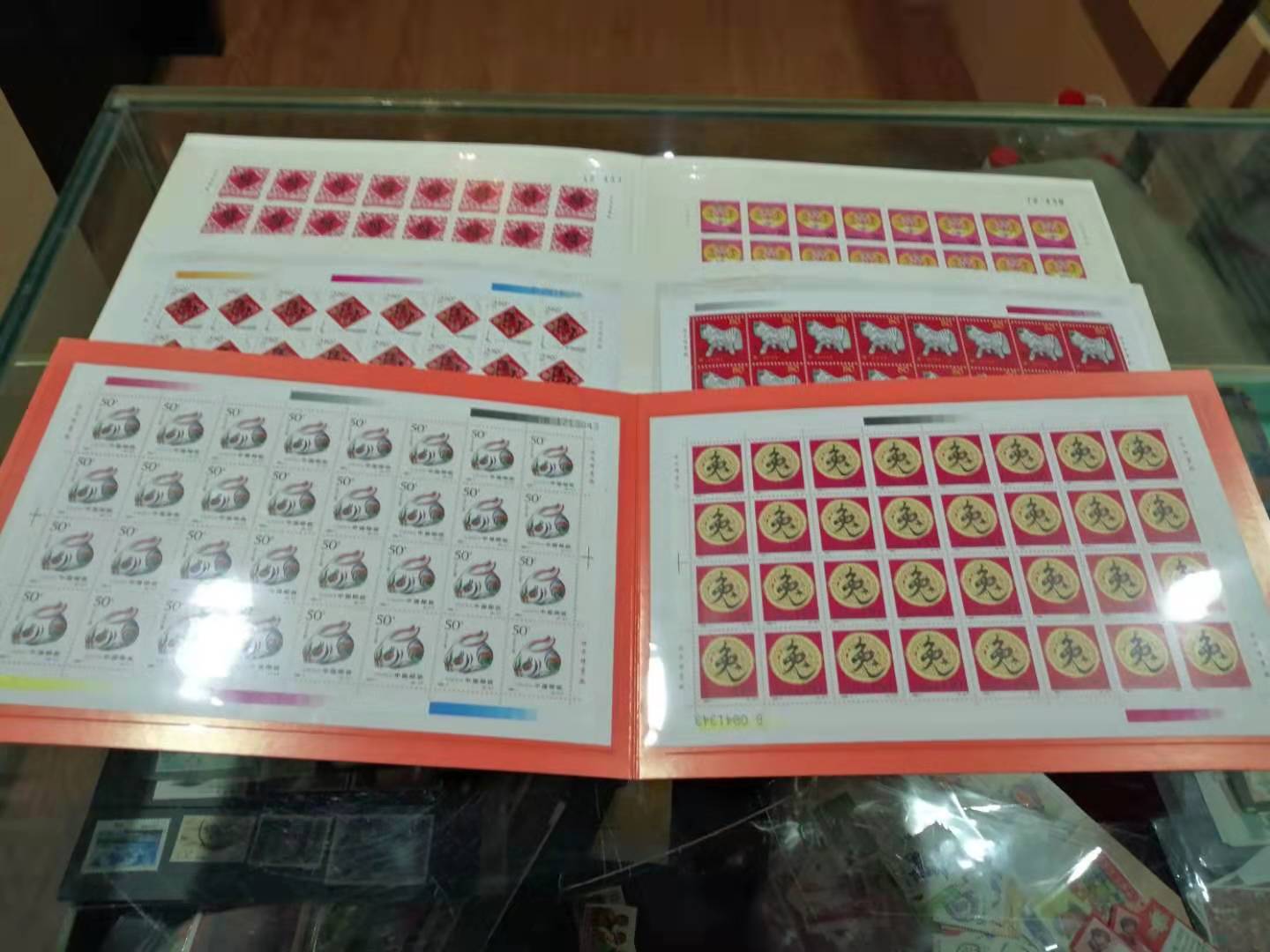 dvubb 图片点击可在新窗口打开查看