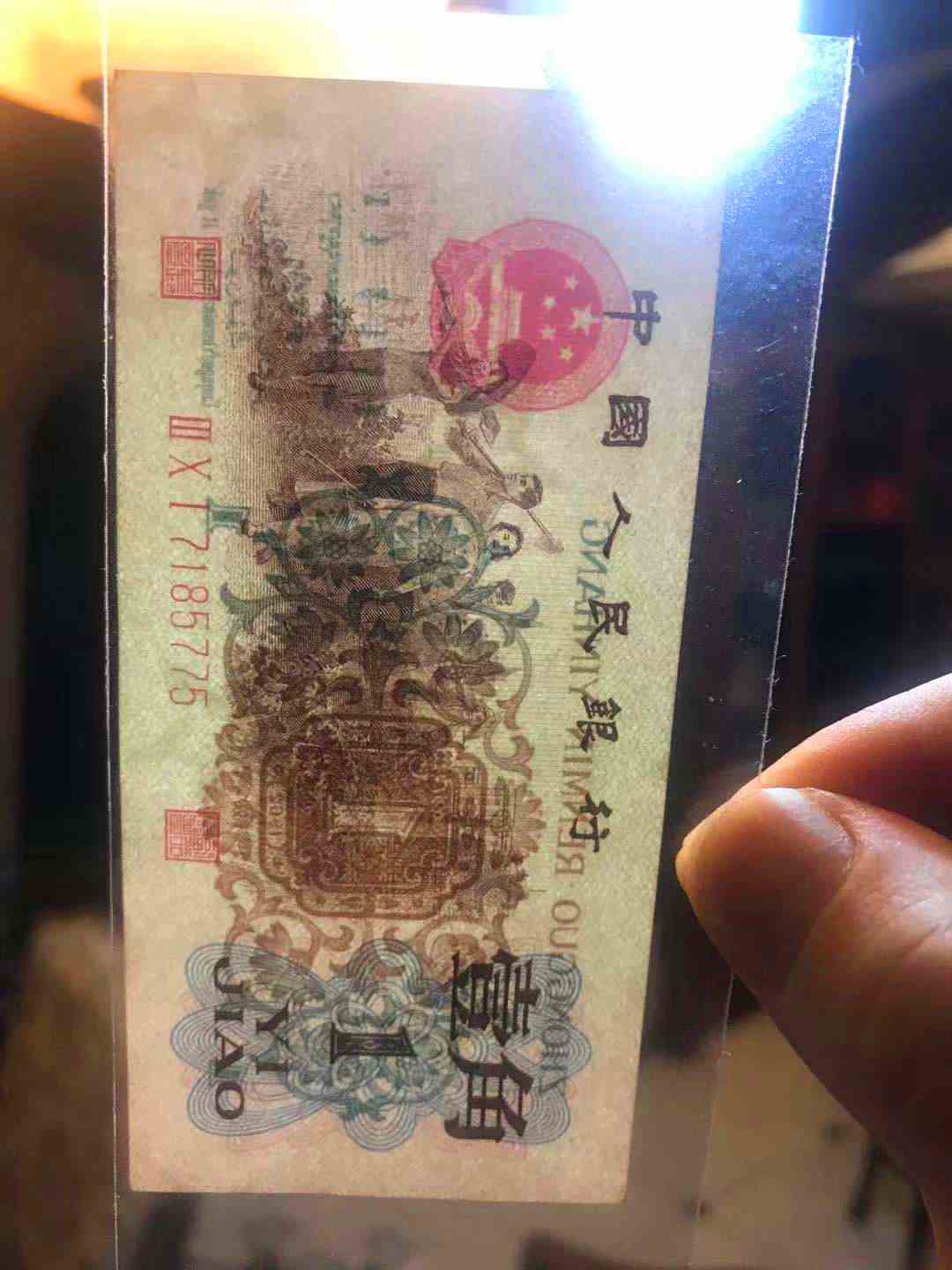 dvubb 图片点击可在新窗口打开查看