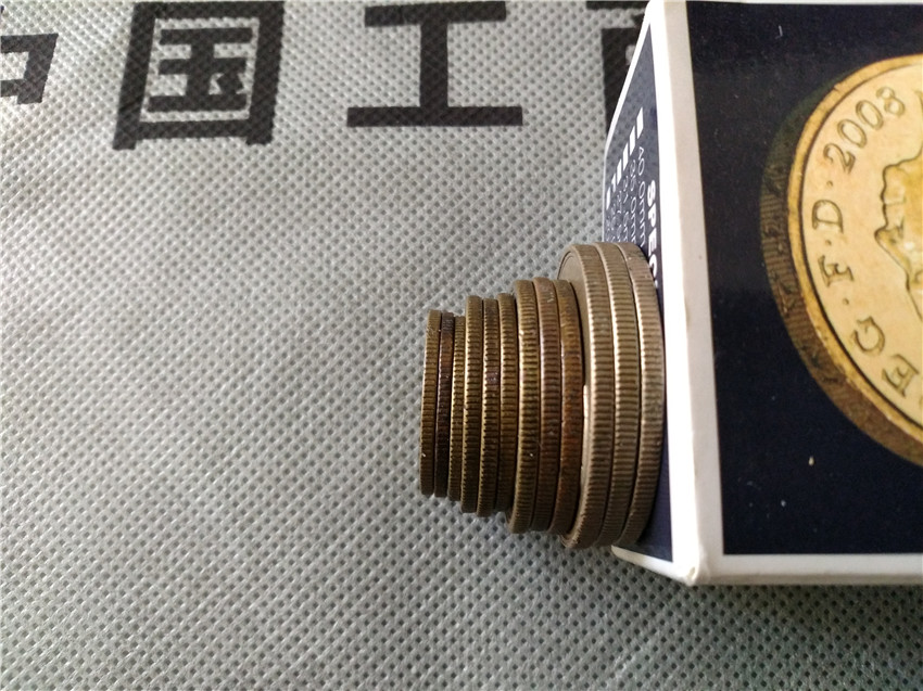 dvubb 图片点击可在新窗口打开查看