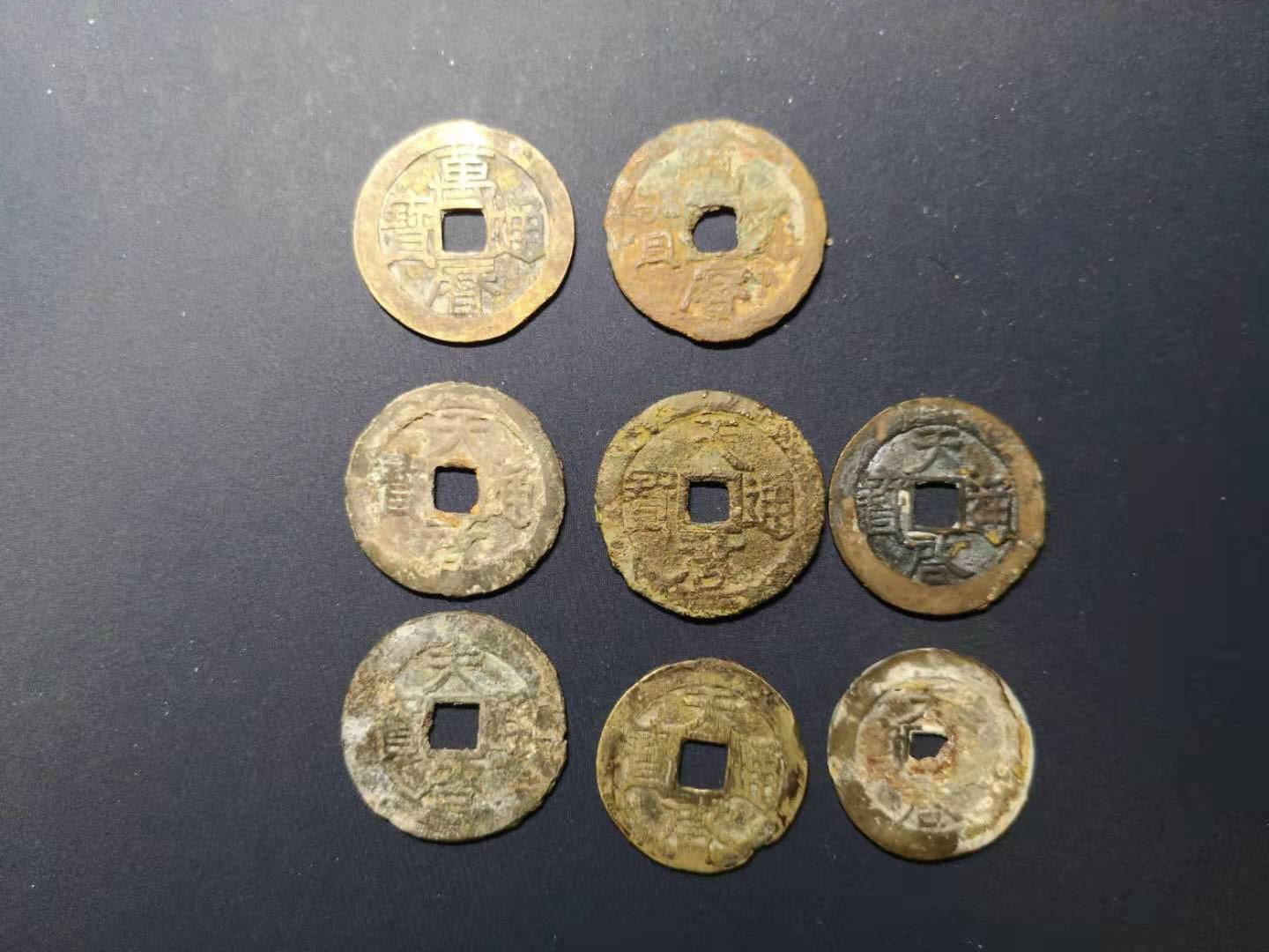 dvubb 图片点击可在新窗口打开查看