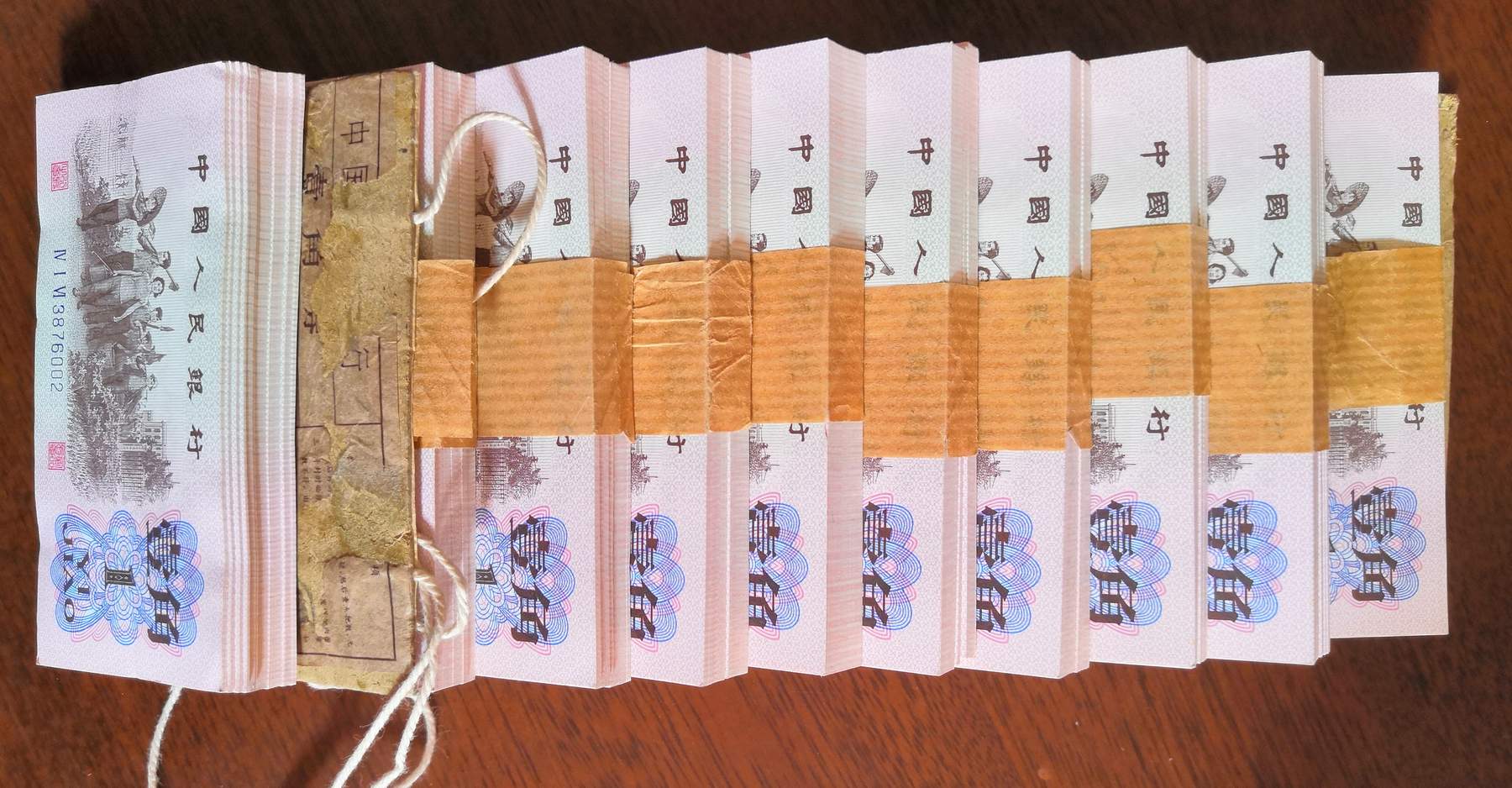 dvubb 图片点击可在新窗口打开查看