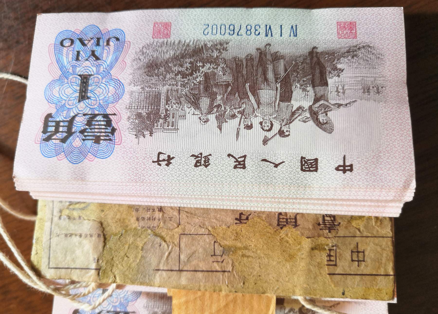dvubb 图片点击可在新窗口打开查看