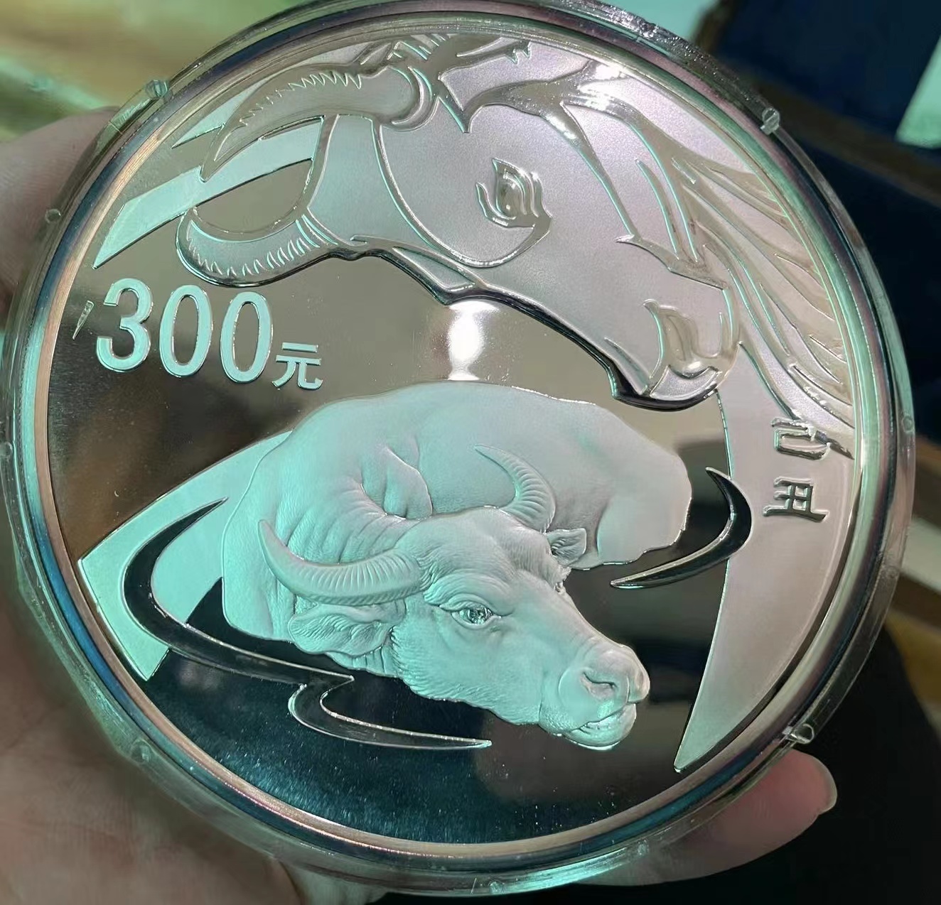 dvubb 图片点击可在新窗口打开查看