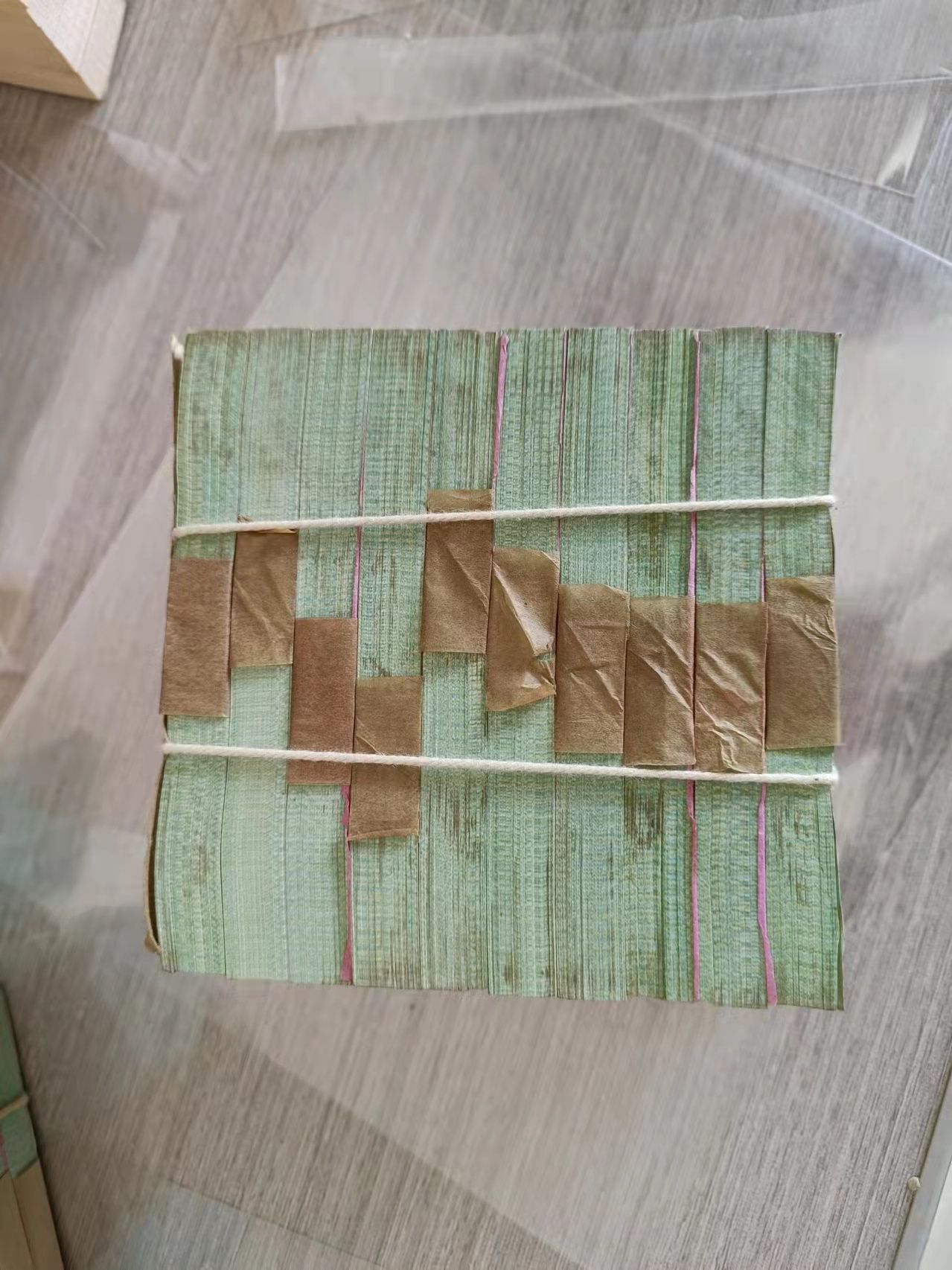 dvubb 图片点击可在新窗口打开查看