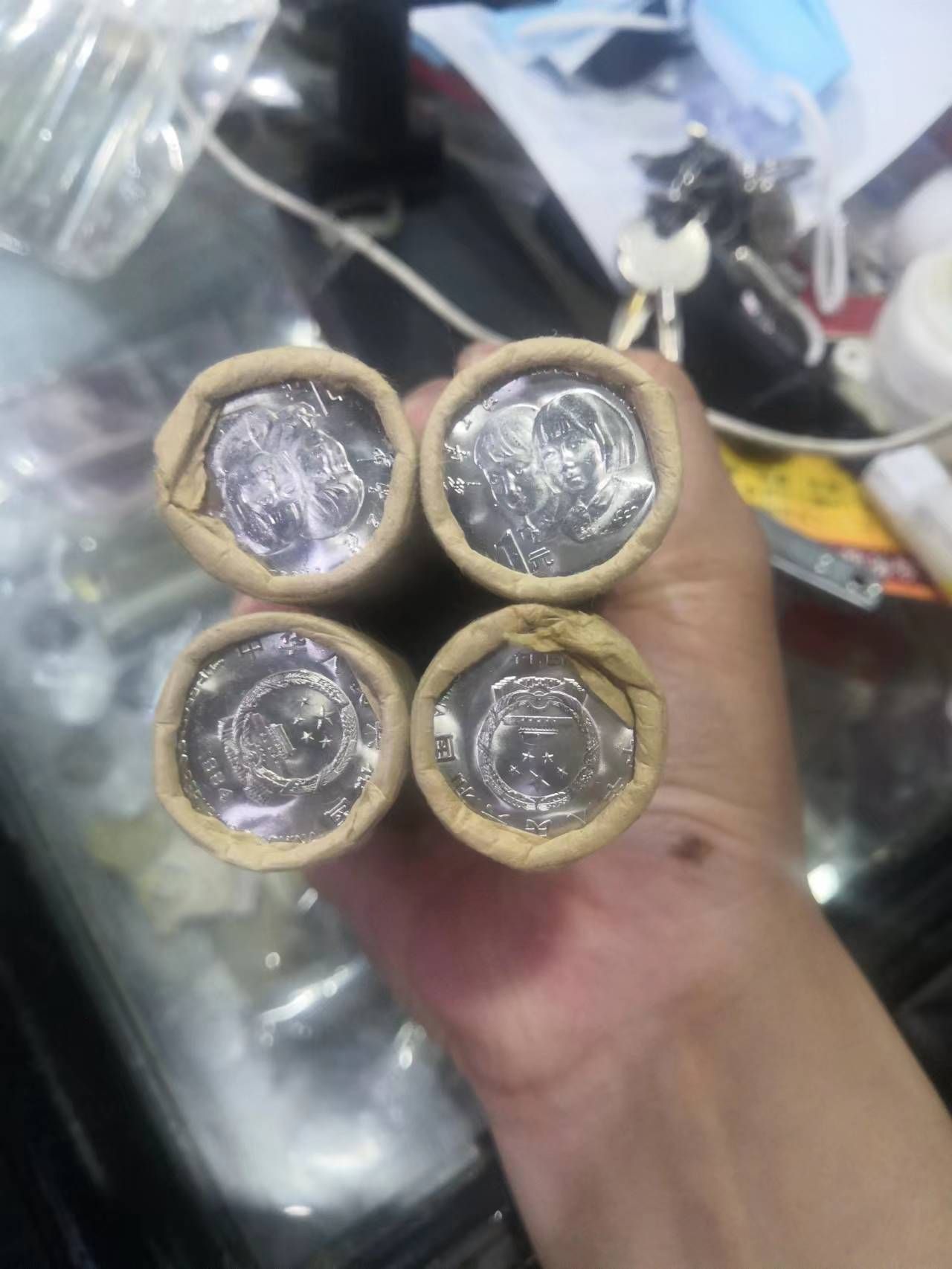 dvubb 图片点击可在新窗口打开查看