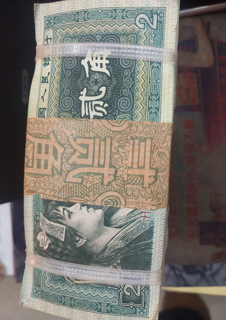 dvubb 图片点击可在新窗口打开查看