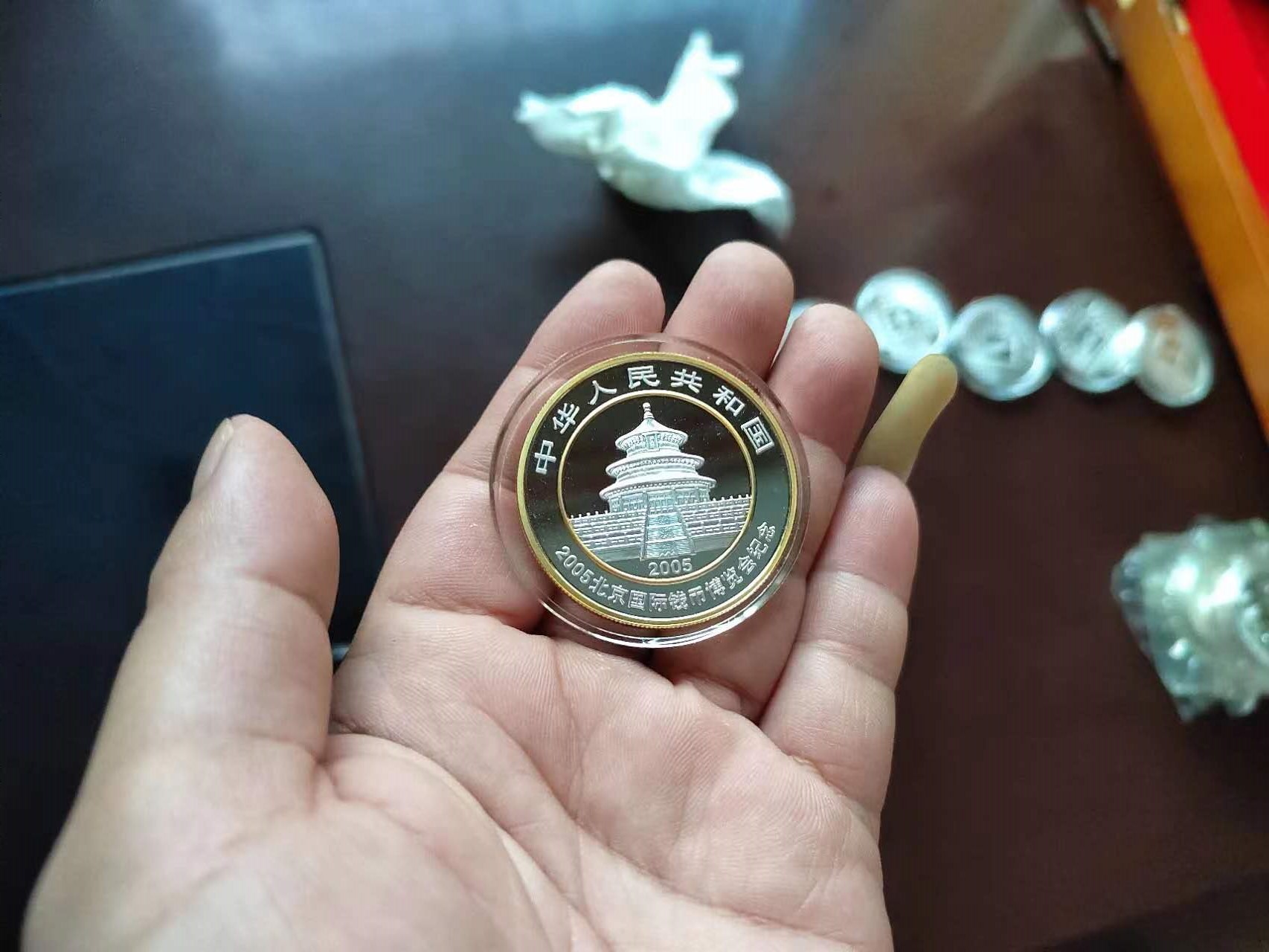 dvubb 图片点击可在新窗口打开查看