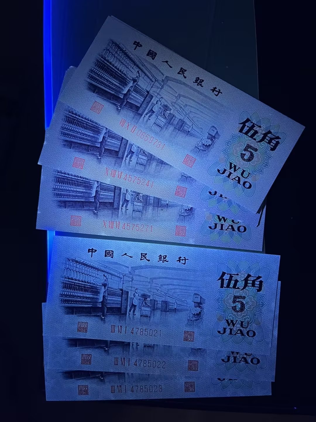 dvubb 图片点击可在新窗口打开查看