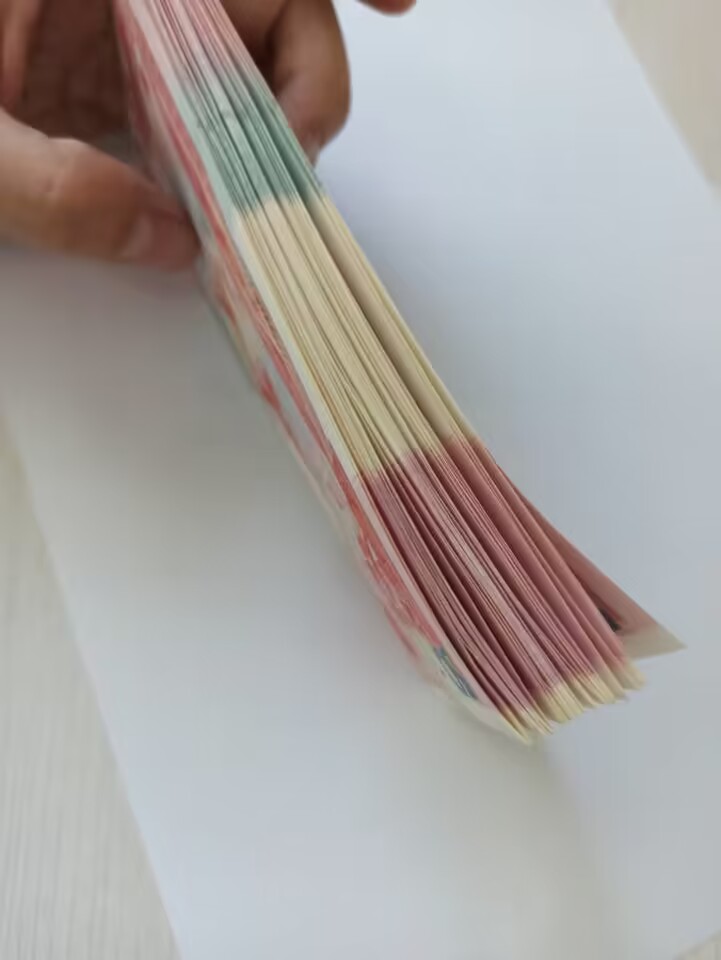 dvubb 图片点击可在新窗口打开查看
