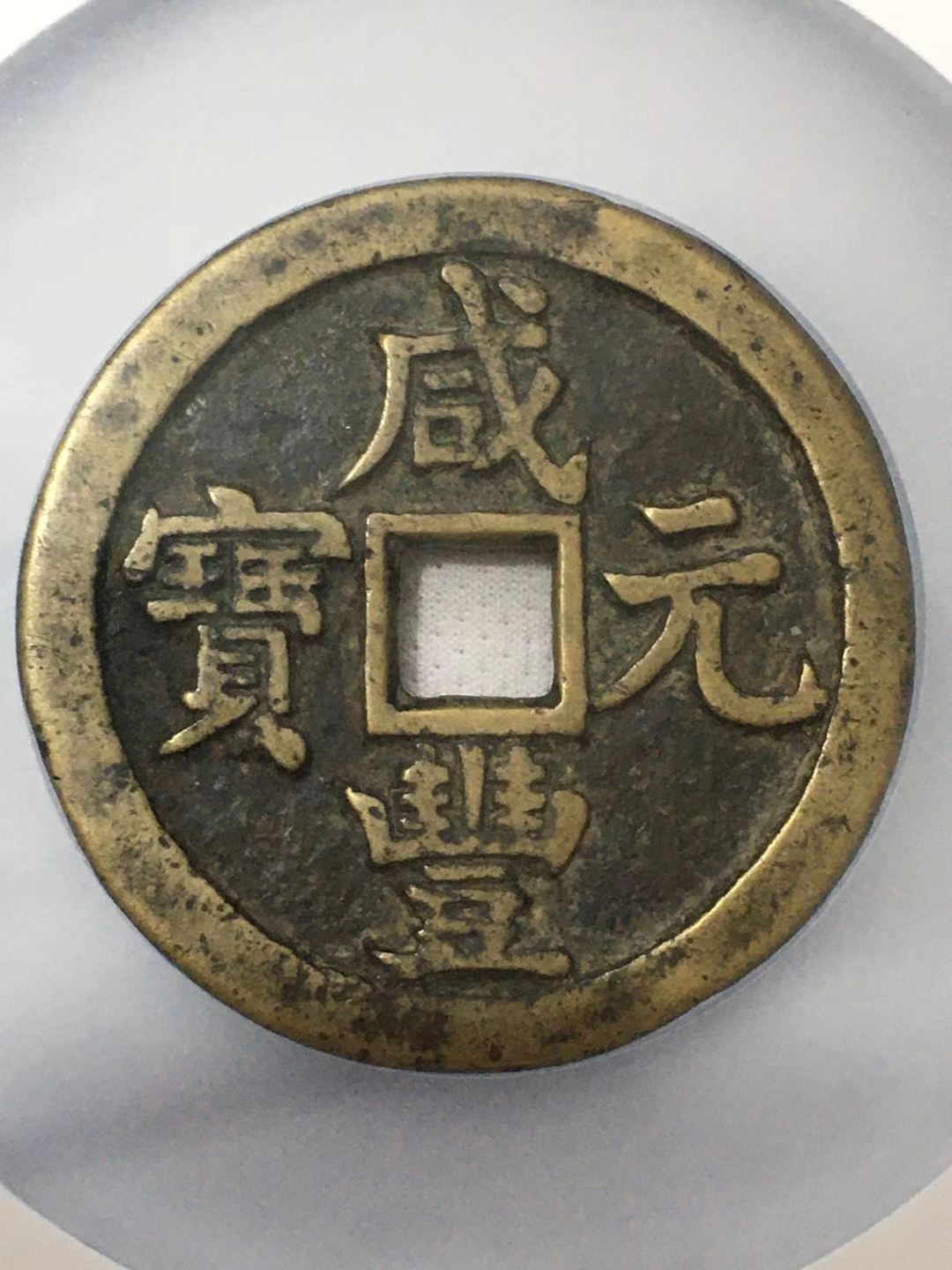 dvubb 图片点击可在新窗口打开查看