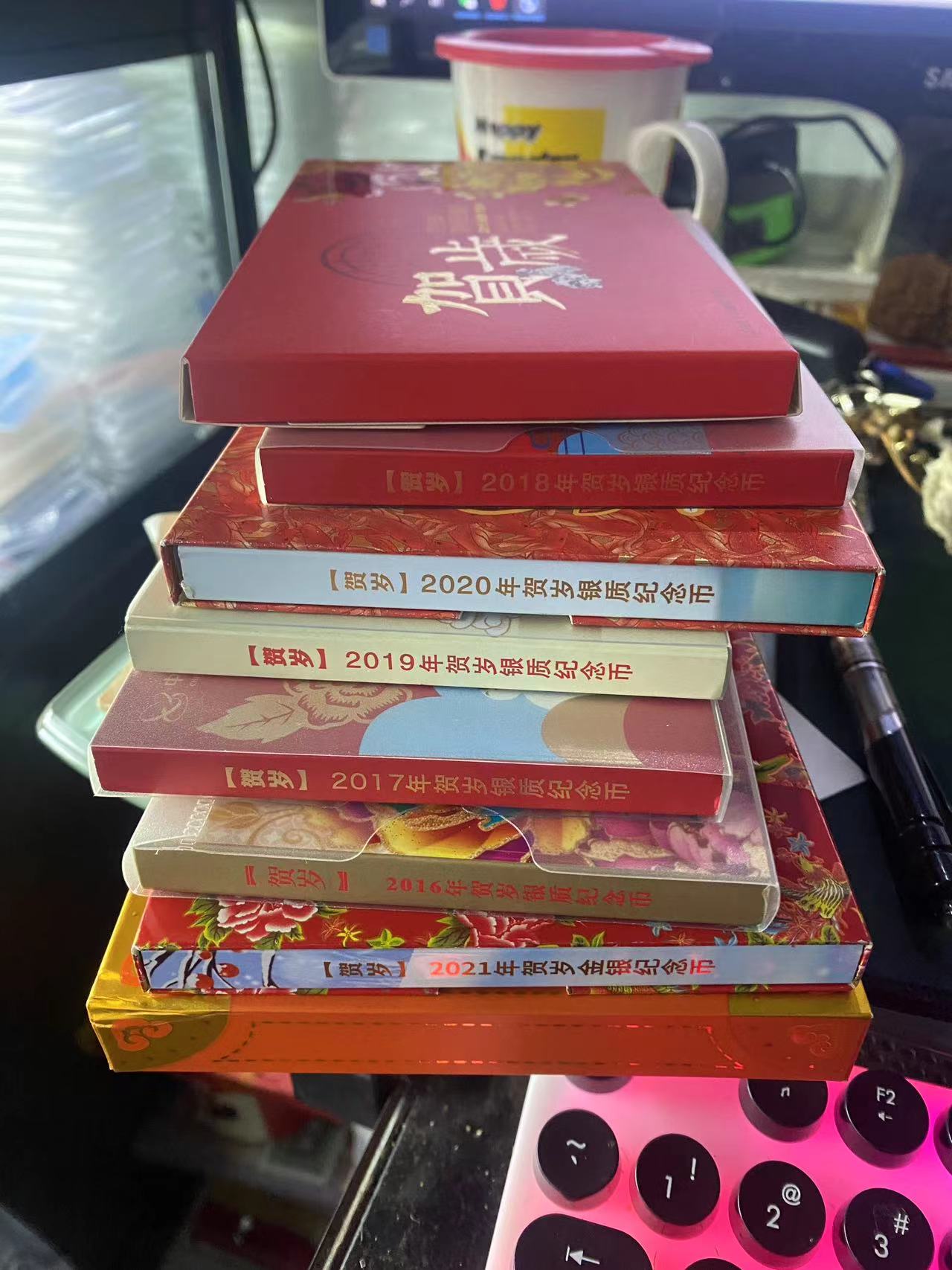 dvubb 图片点击可在新窗口打开查看