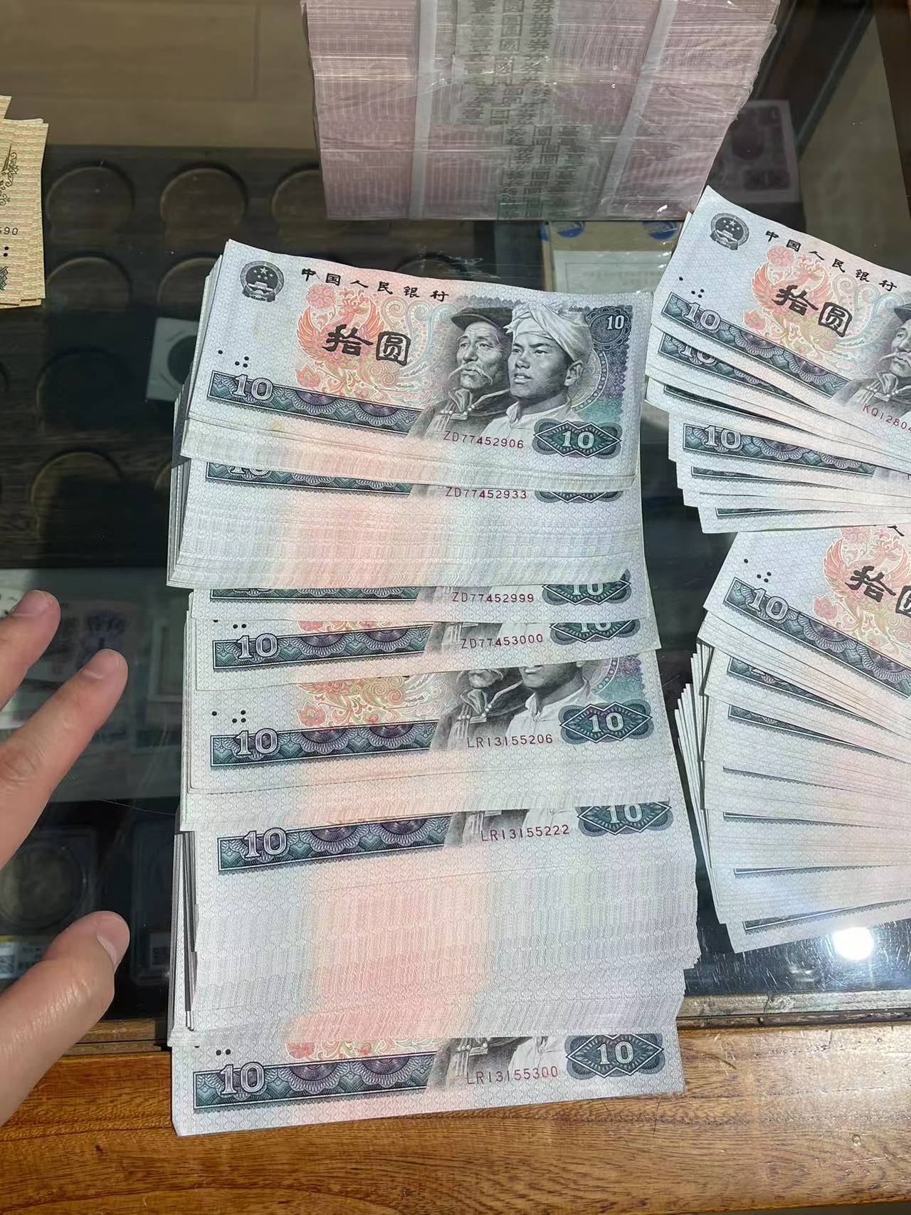 dvubb 图片点击可在新窗口打开查看