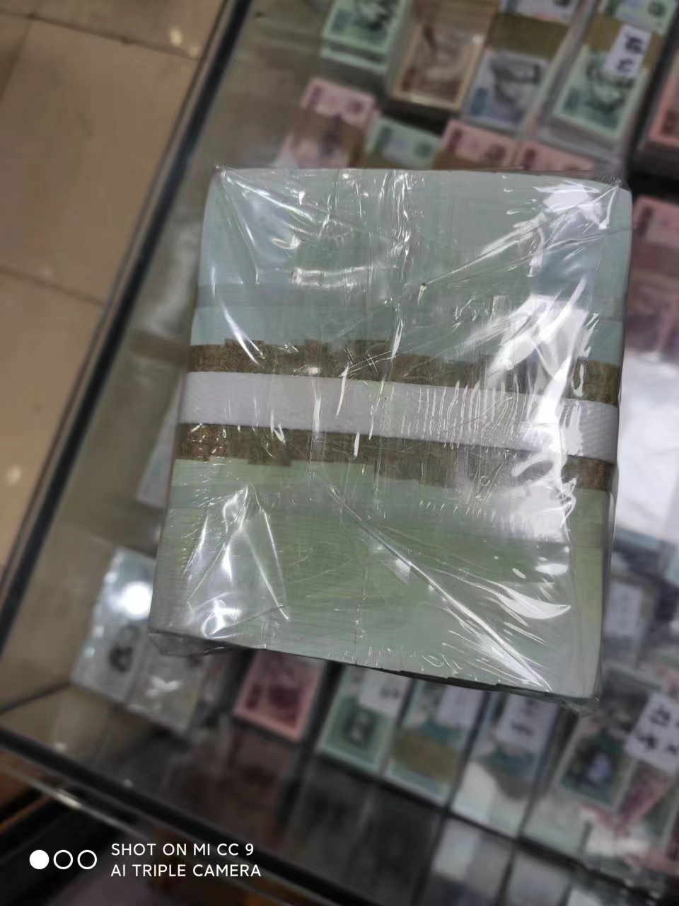 dvubb 图片点击可在新窗口打开查看