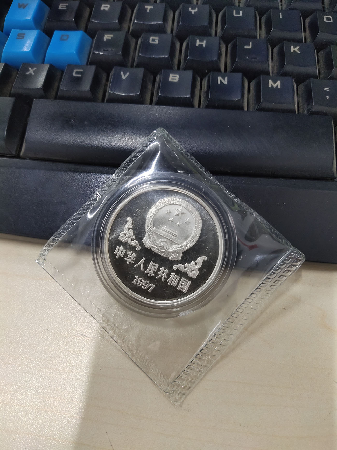 dvubb 图片点击可在新窗口打开查看