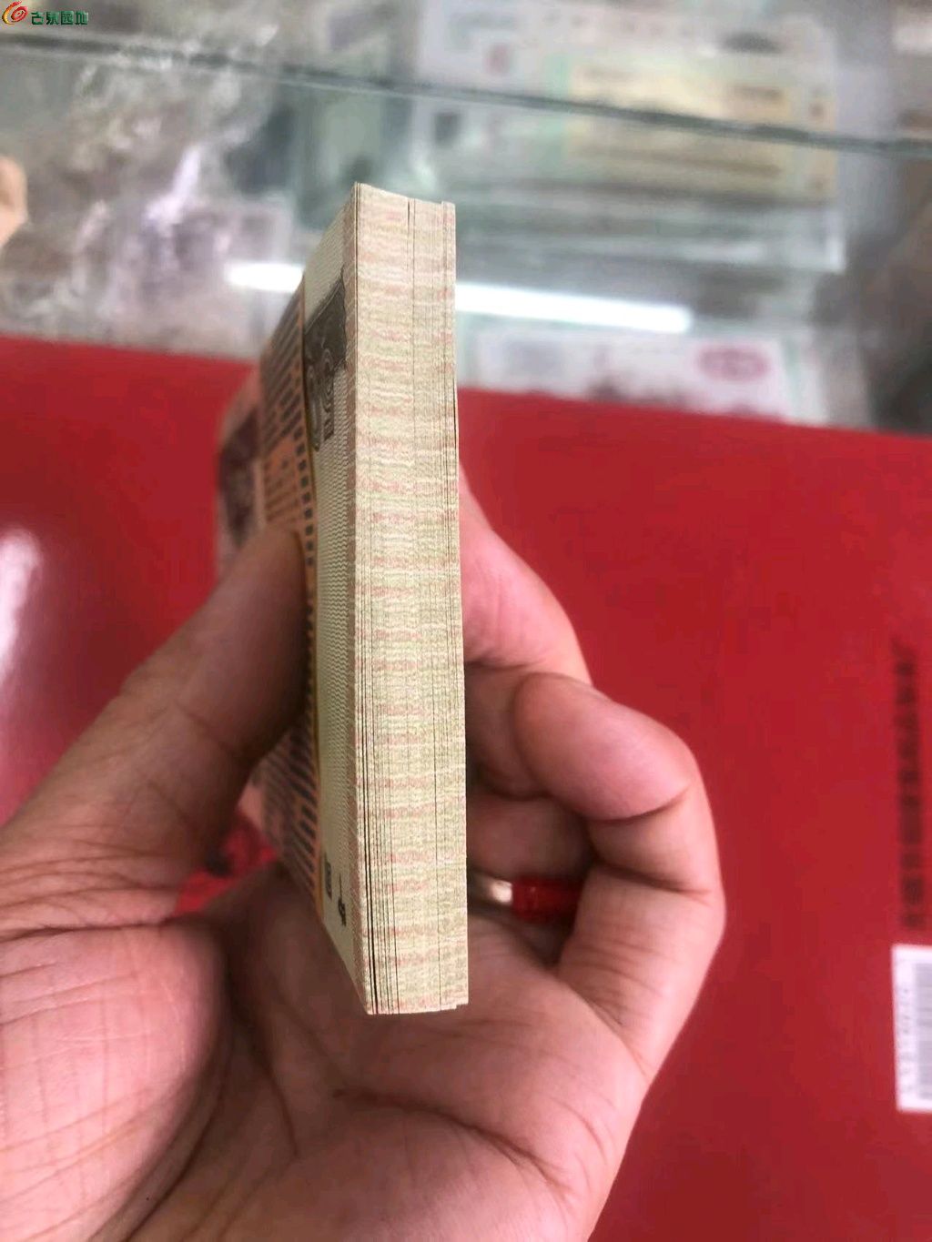 dvubb 图片点击可在新窗口打开查看