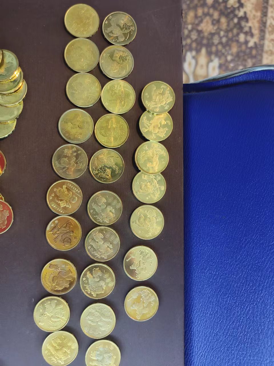dvubb 图片点击可在新窗口打开查看