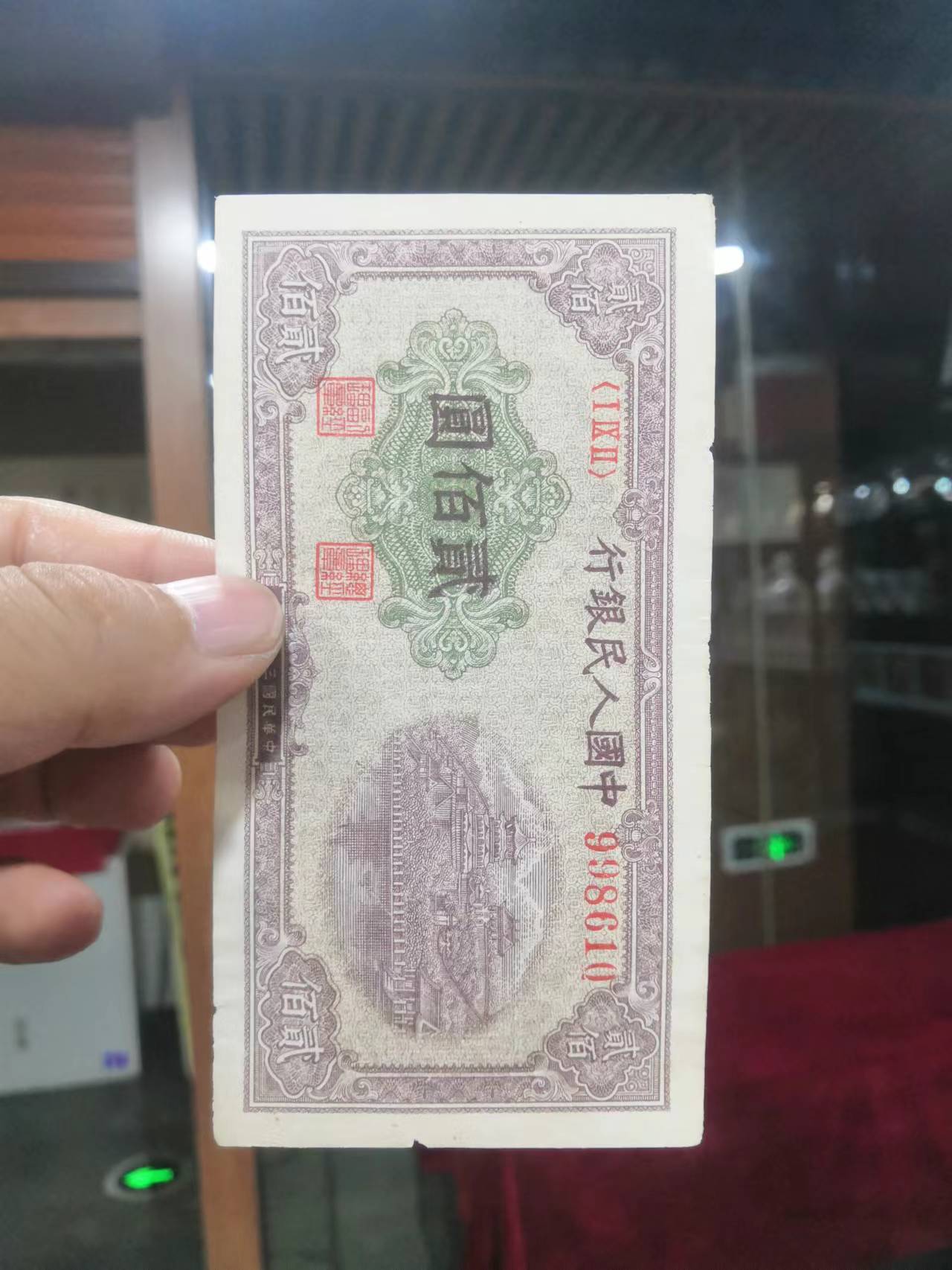 dvubb 图片点击可在新窗口打开查看