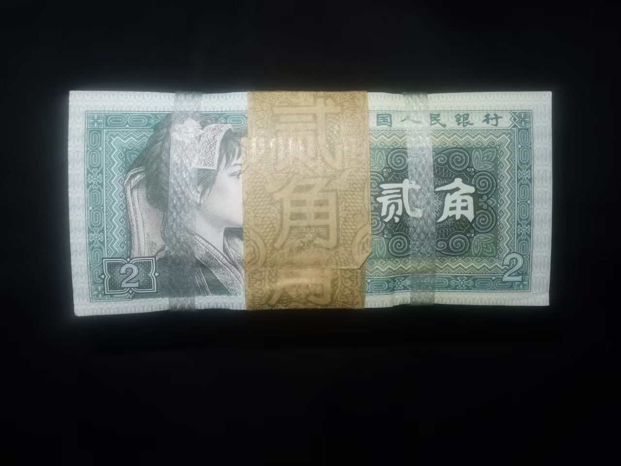 dvubb 图片点击可在新窗口打开查看