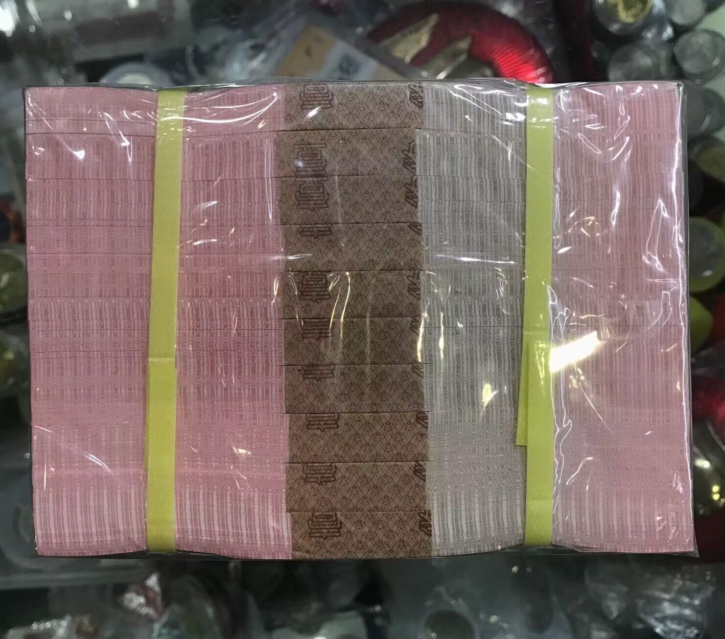 dvubb 图片点击可在新窗口打开查看