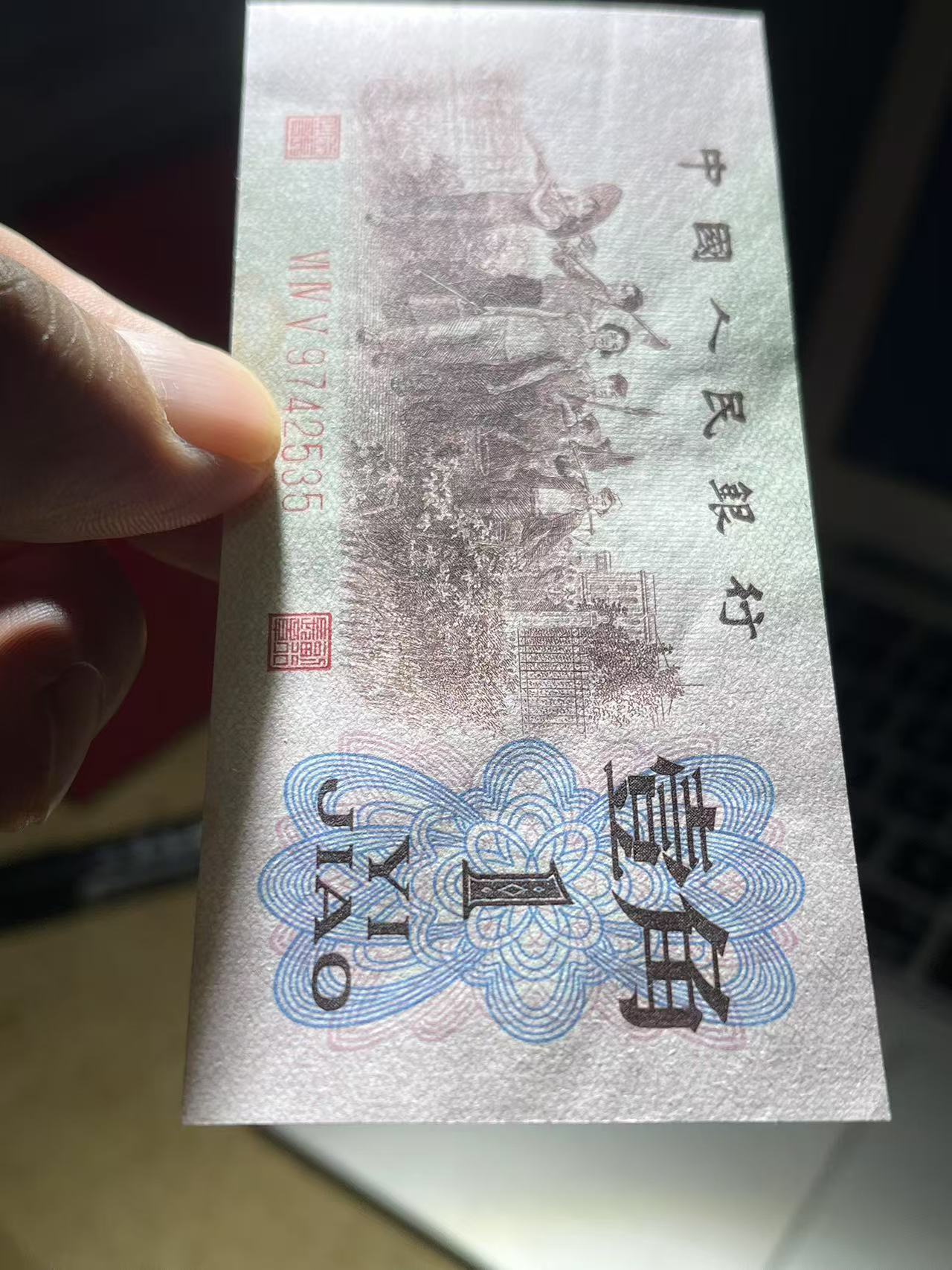 dvubb 图片点击可在新窗口打开查看
