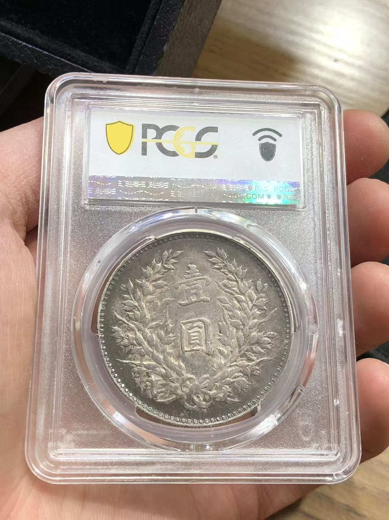 dvubb 图片点击可在新窗口打开查看