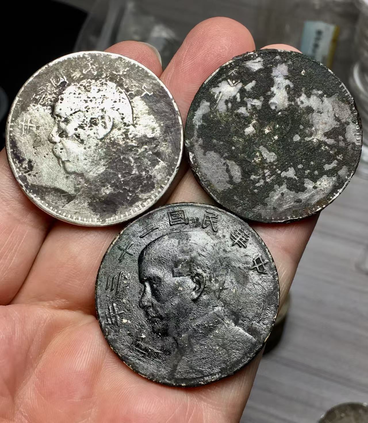 dvubb 图片点击可在新窗口打开查看