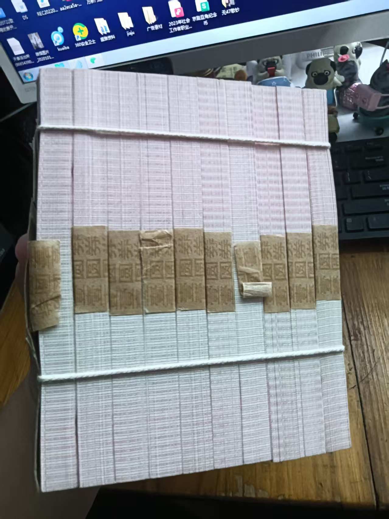 dvubb 图片点击可在新窗口打开查看