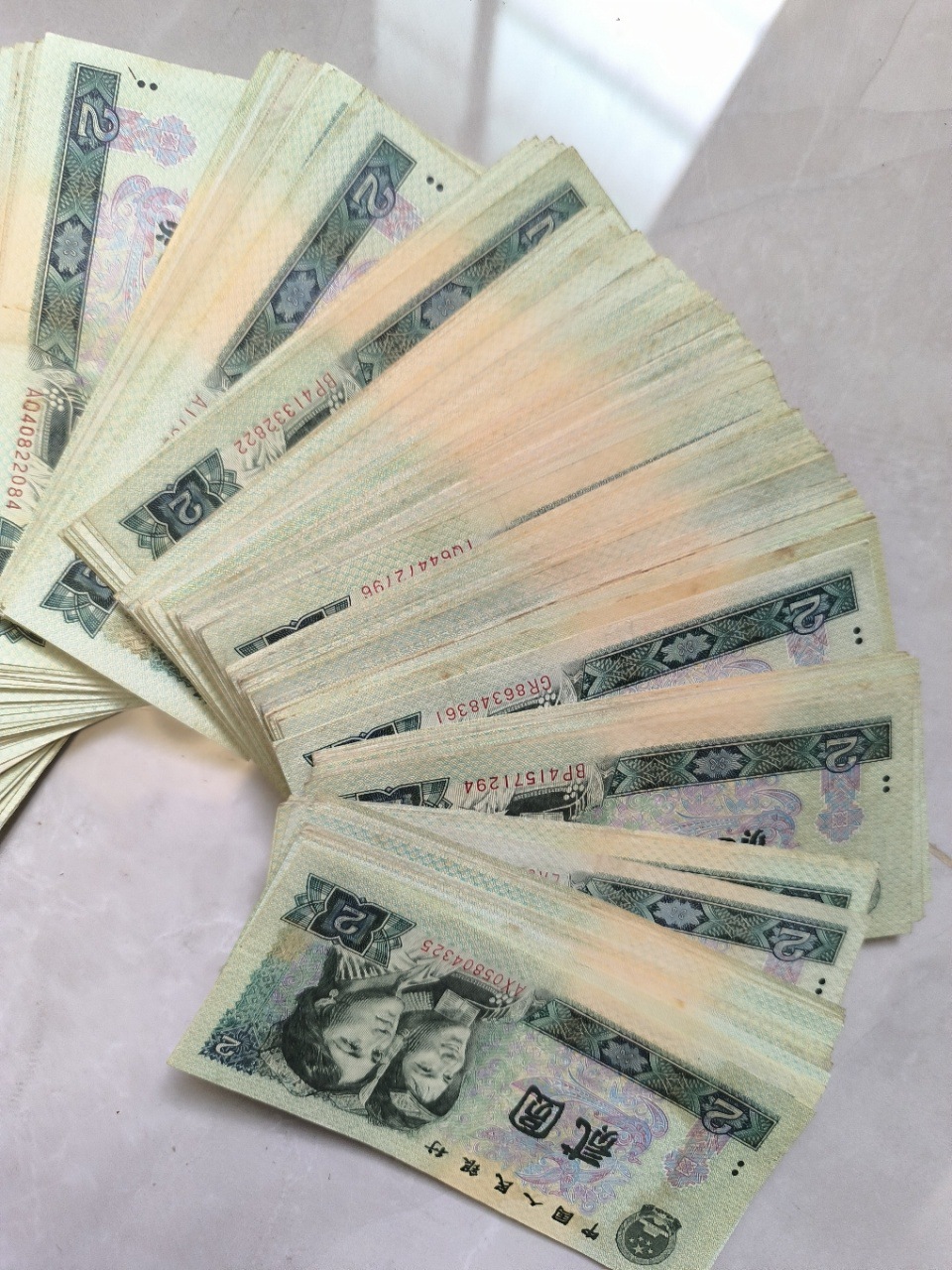 dvubb 图片点击可在新窗口打开查看