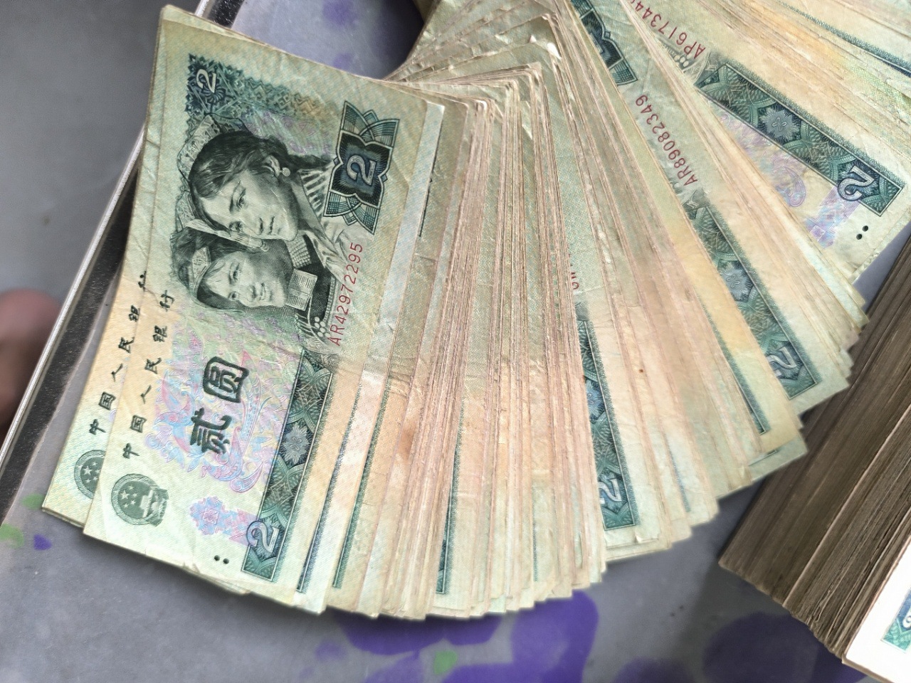 dvubb 图片点击可在新窗口打开查看