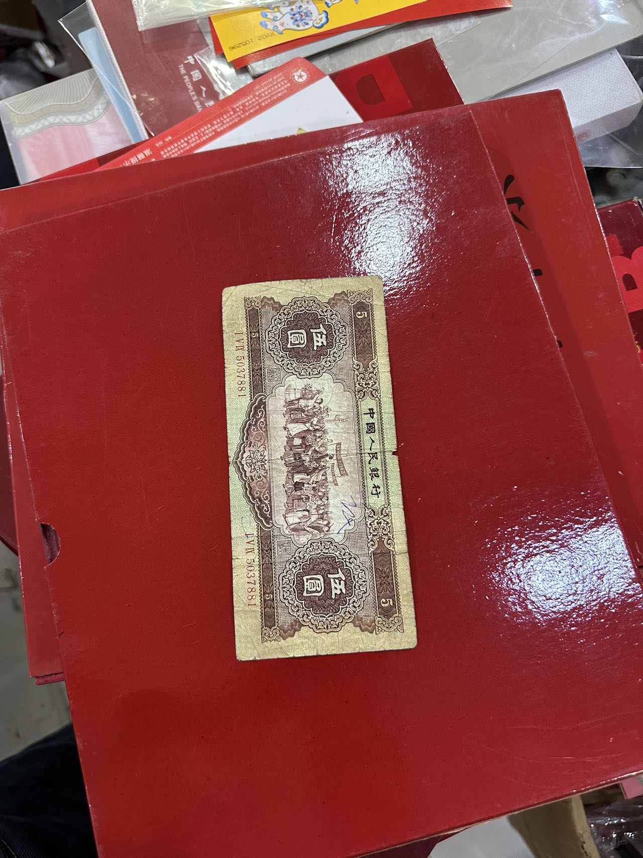 dvubb 图片点击可在新窗口打开查看