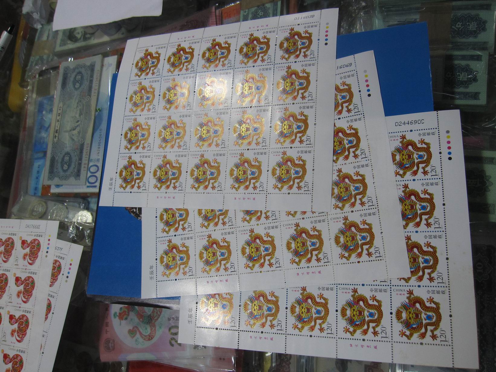 dvubb 图片点击可在新窗口打开查看