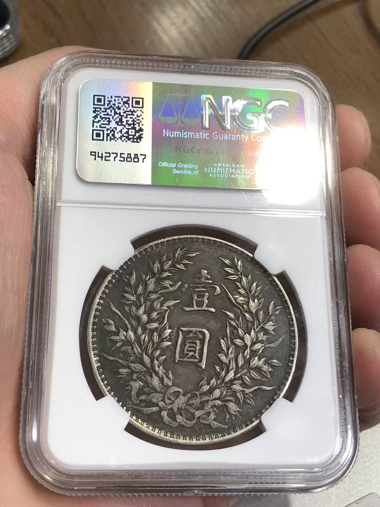 dvubb 图片点击可在新窗口打开查看