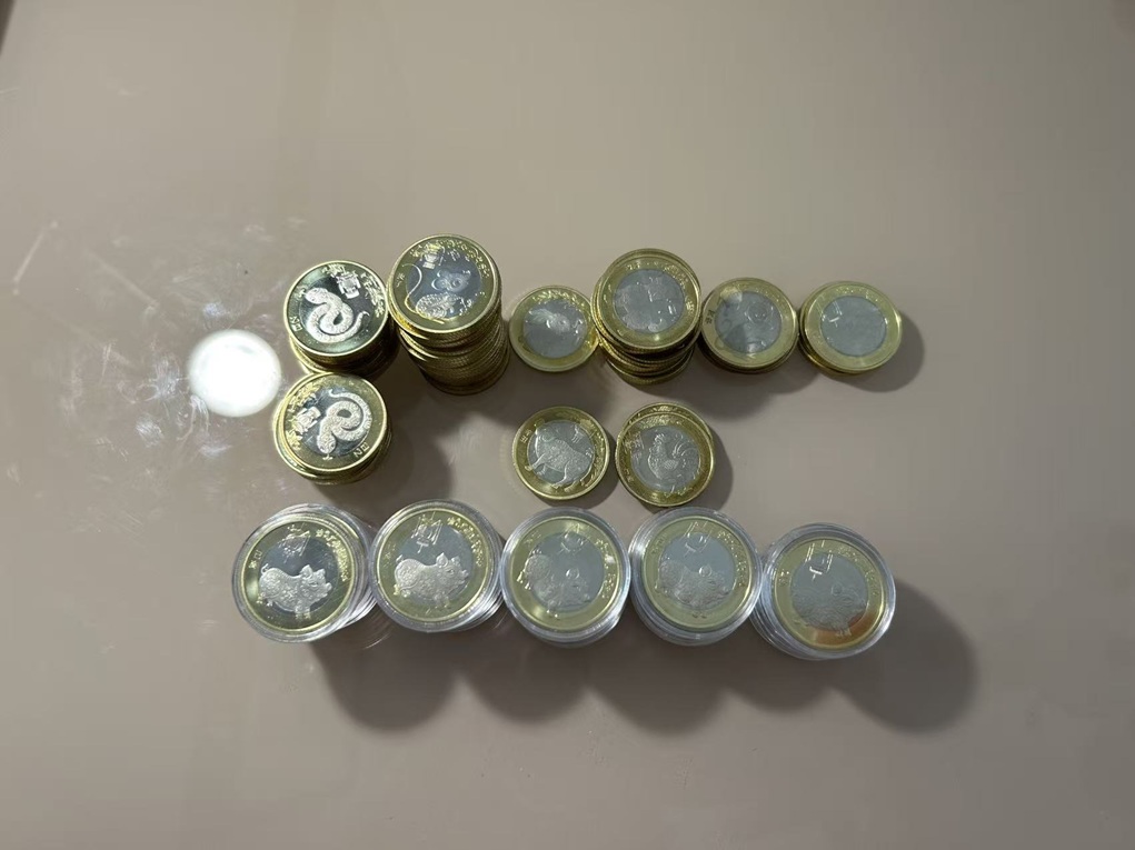 dvubb 图片点击可在新窗口打开查看