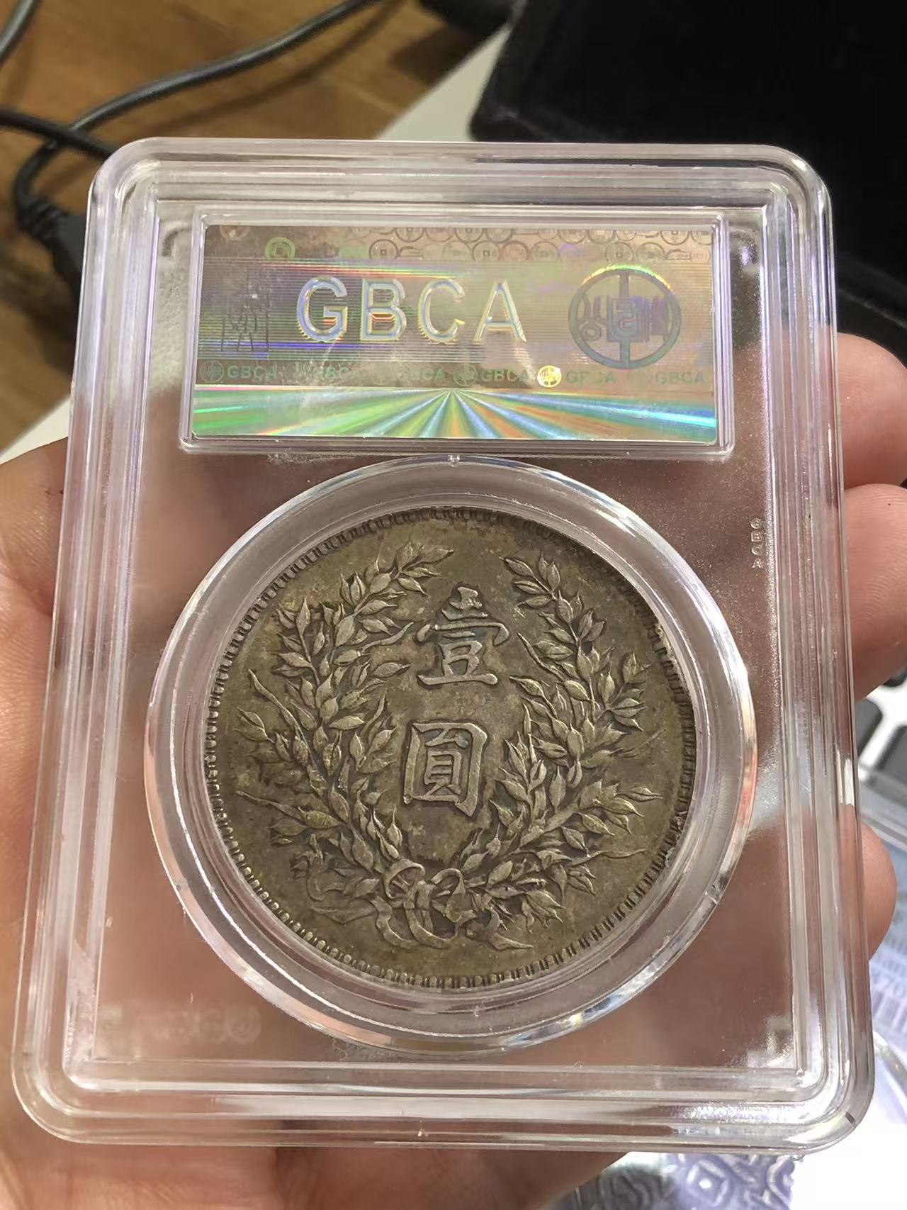 dvubb 图片点击可在新窗口打开查看