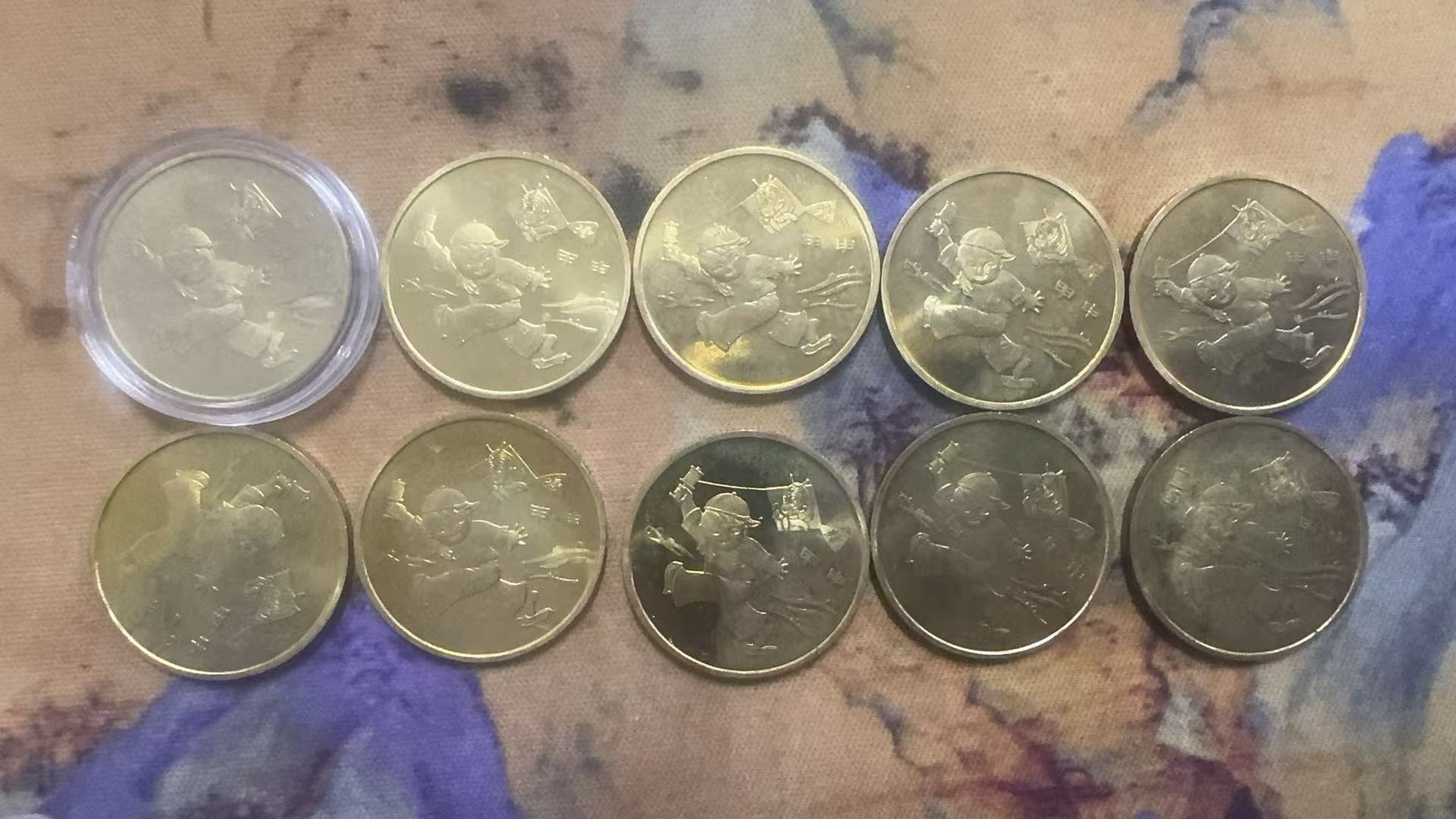 dvubb 图片点击可在新窗口打开查看