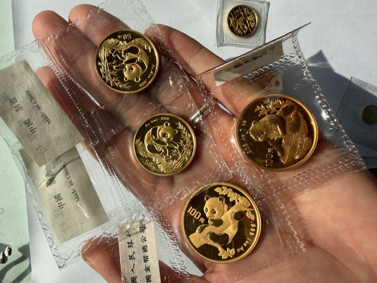 dvubb 图片点击可在新窗口打开查看