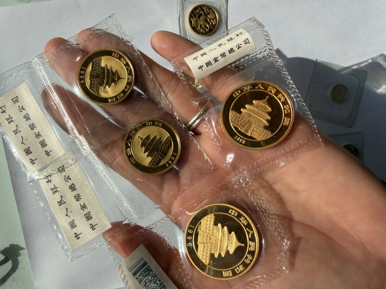 dvubb 图片点击可在新窗口打开查看