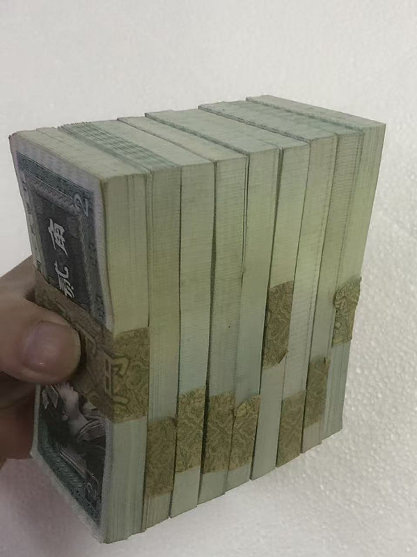 dvubb 图片点击可在新窗口打开查看