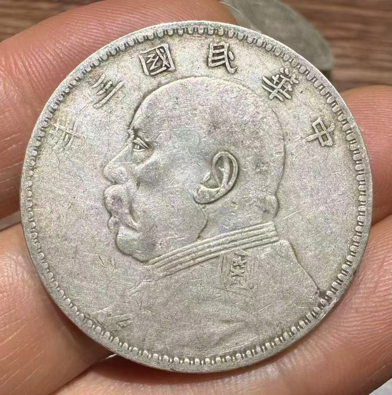 dvubb 图片点击可在新窗口打开查看