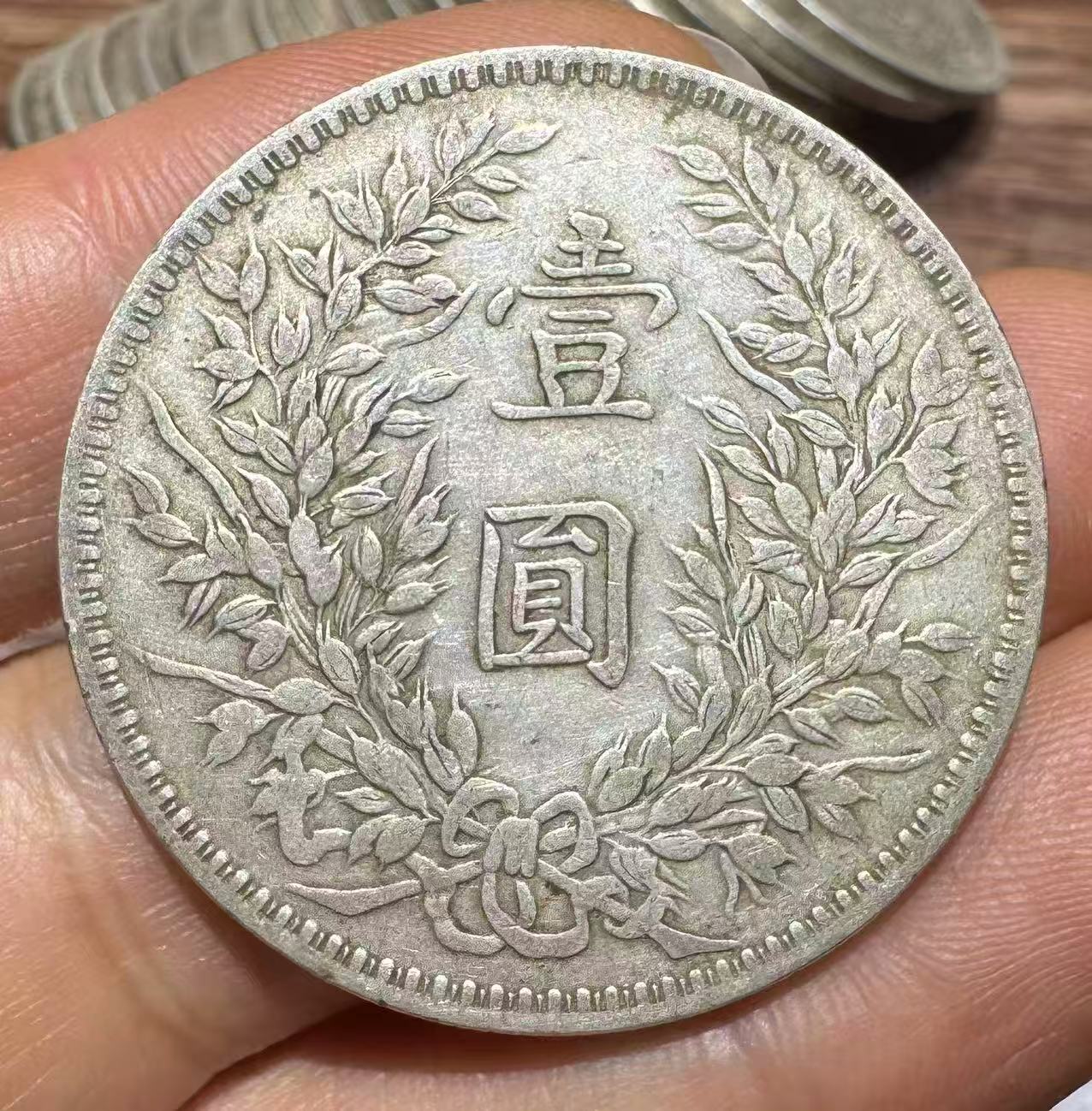 dvubb 图片点击可在新窗口打开查看