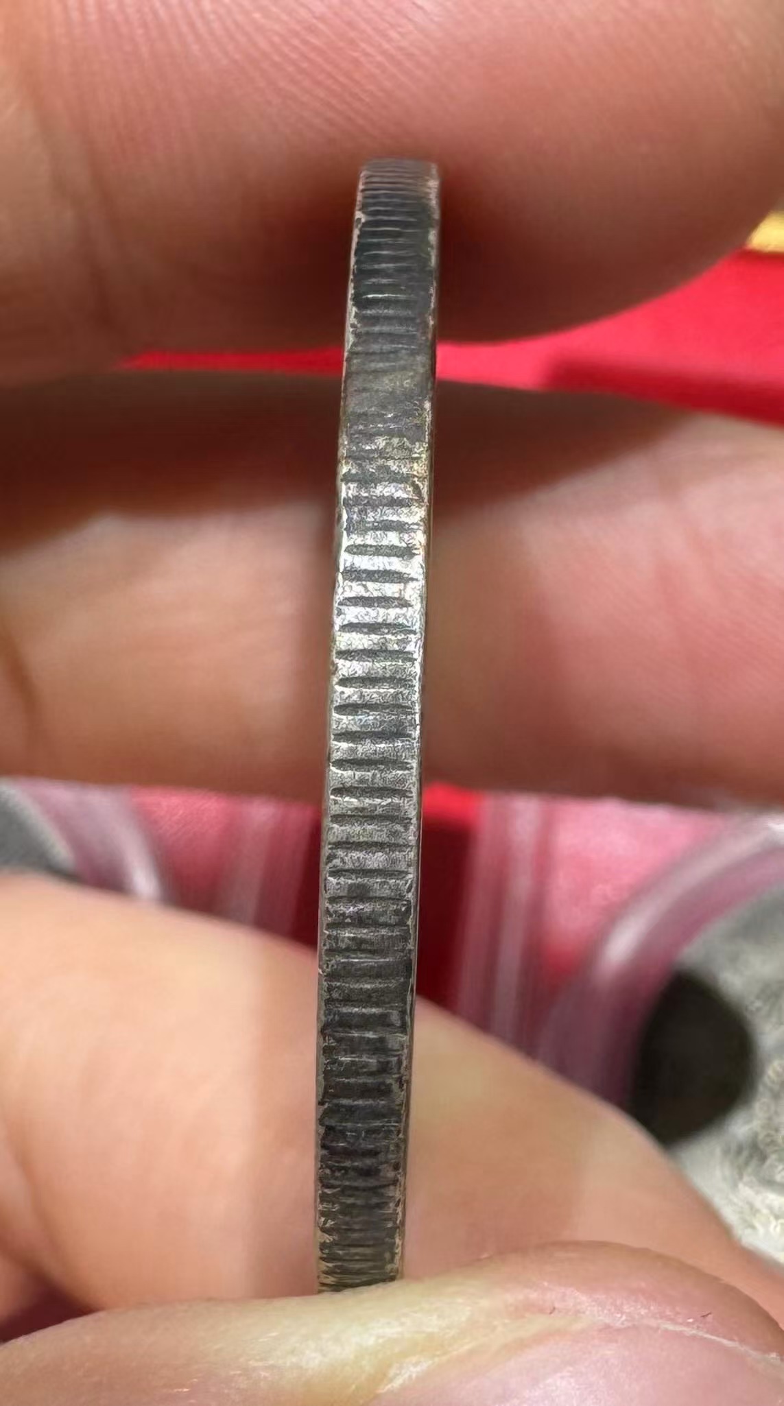 dvubb 图片点击可在新窗口打开查看