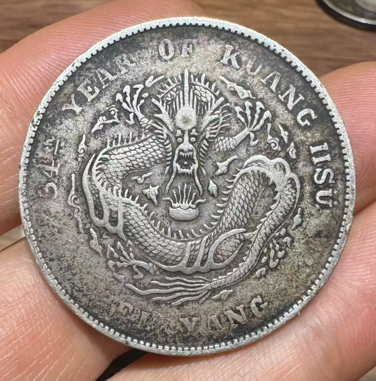 dvubb 图片点击可在新窗口打开查看