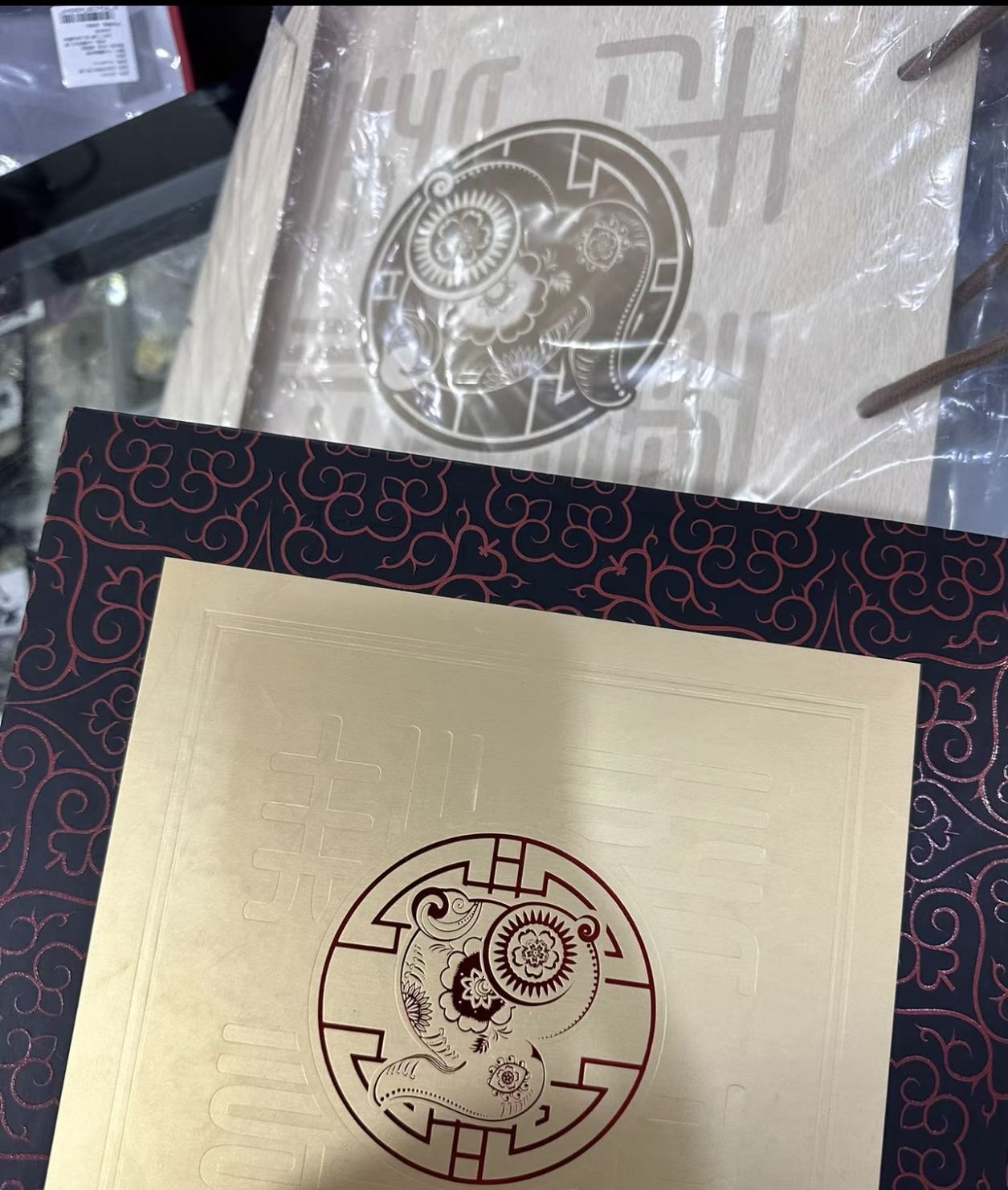 dvubb 图片点击可在新窗口打开查看