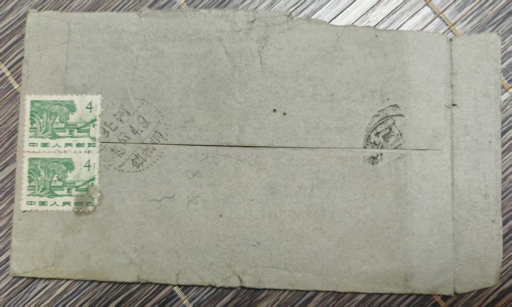 dvubb 图片点击可在新窗口打开查看