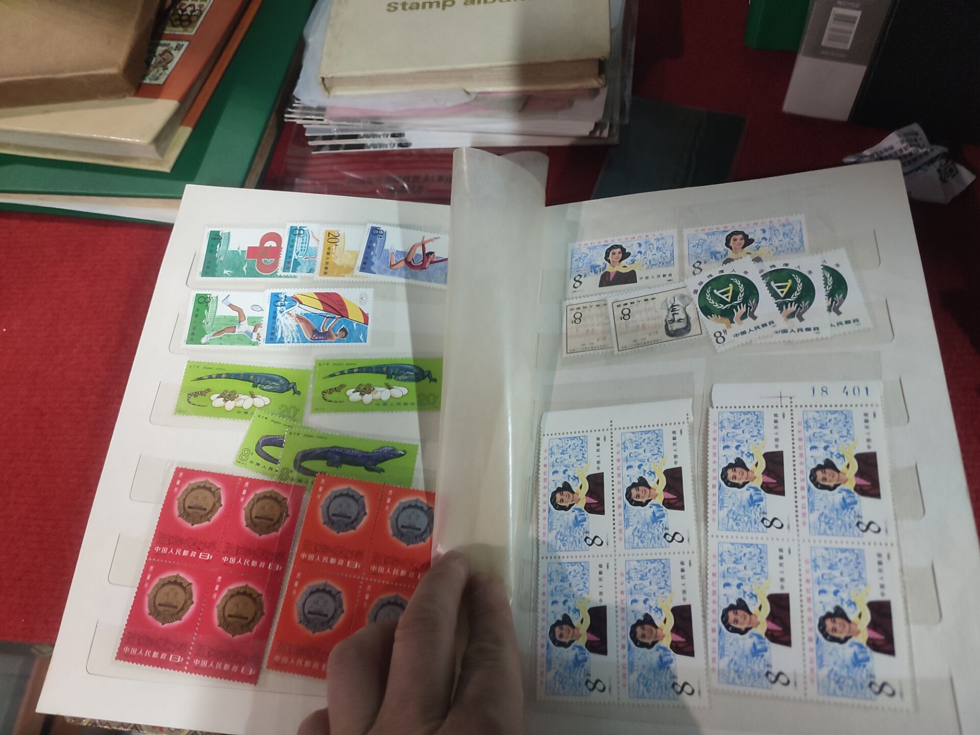 dvubb 图片点击可在新窗口打开查看