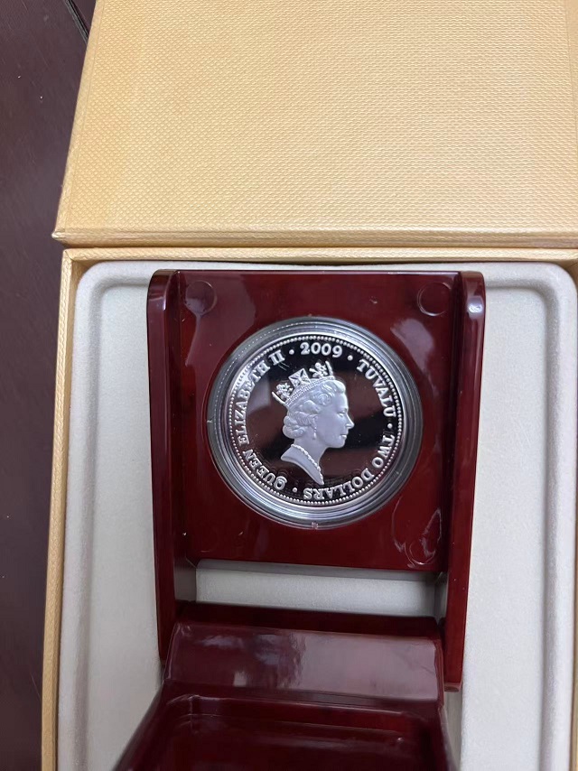 dvubb 图片点击可在新窗口打开查看