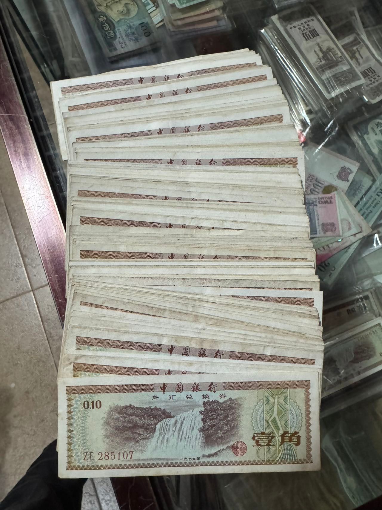 dvubb 图片点击可在新窗口打开查看