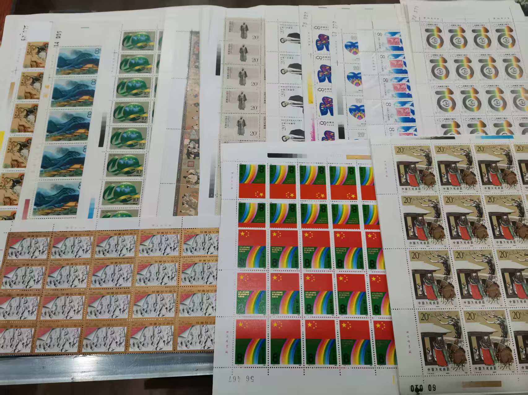 dvubb 图片点击可在新窗口打开查看