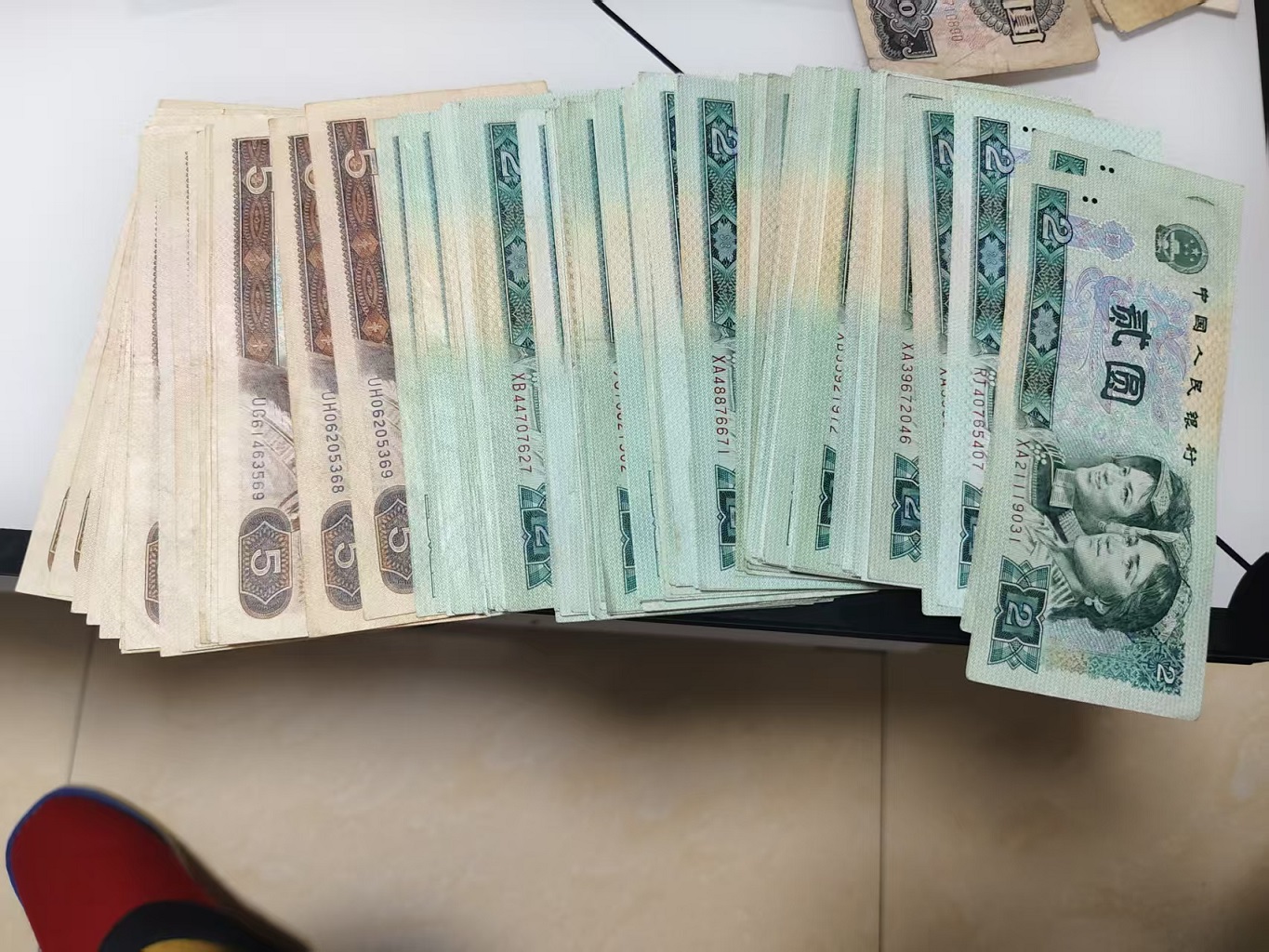 dvubb 图片点击可在新窗口打开查看